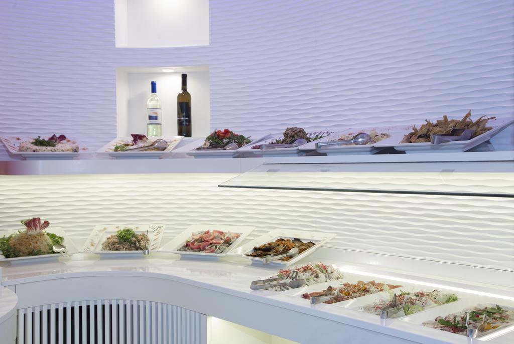 Hotel Ambassador Riccione Exterior photo